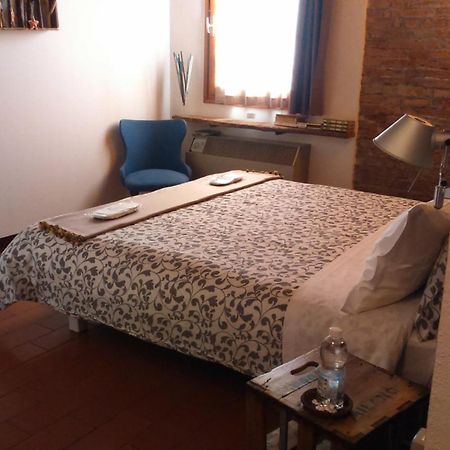Corte Di Maggio B&B Country House Imola Bagian luar foto