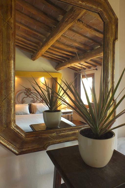 Corte Di Maggio B&B Country House Imola Ruang foto