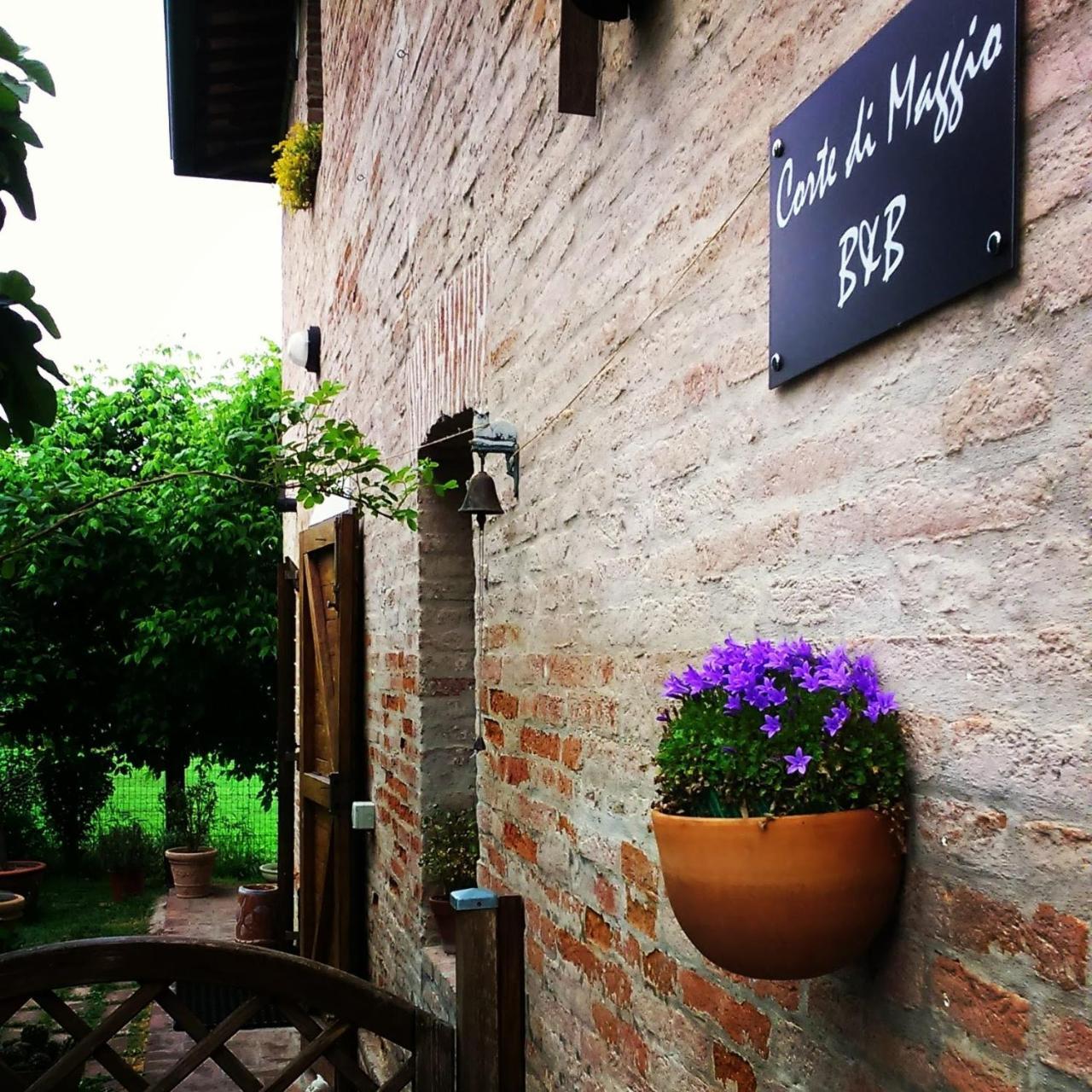 Corte Di Maggio B&B Country House Imola Bagian luar foto