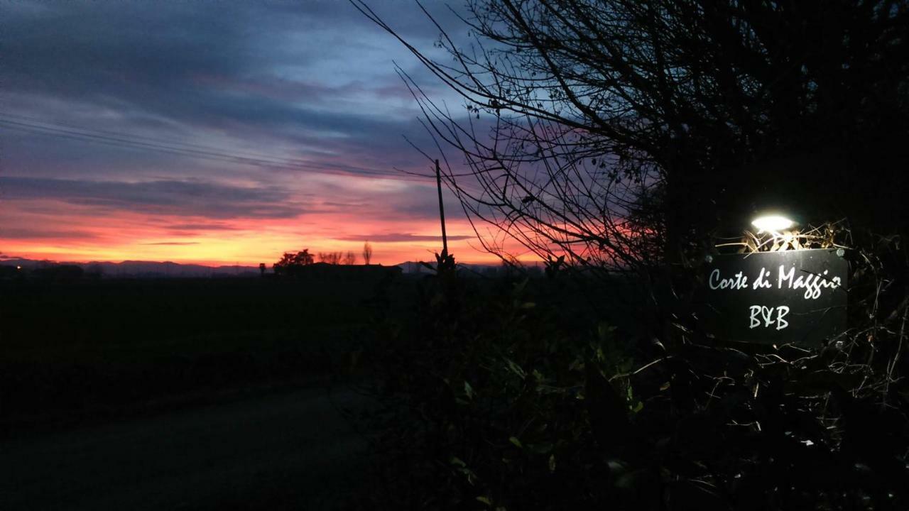 Corte Di Maggio B&B Country House Imola Bagian luar foto